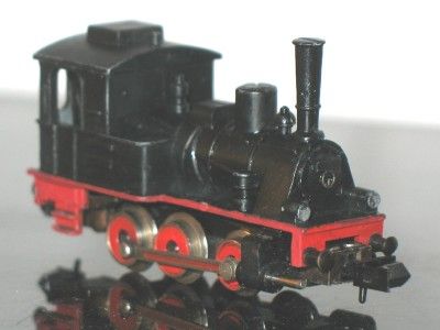 MINITRIX LIL DONKEY 0 6 0 STEAM ENGINE   RUNS GREAT   2913 NO BOX 