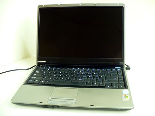 GATEWAY W322 M250E 3401842 LAPTOP   Cel M 512MB 40GB 14.1   FOR PARTS 