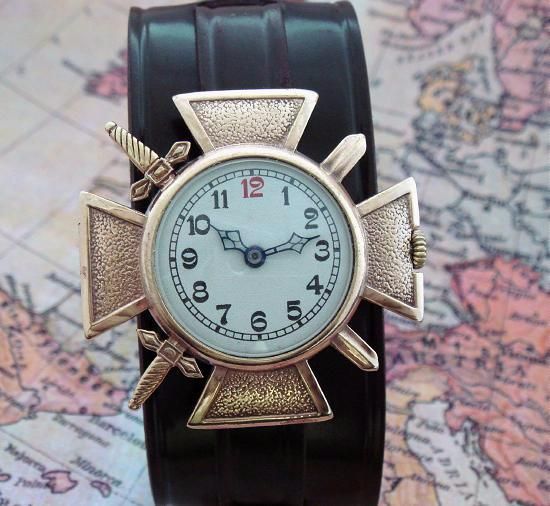 Old Rare Estate WWI era Mens Croix de Guerre Watch in Solid Bronze 