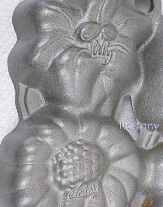 JOHN WRIGHT 1991 Cast Iron FLOWER Bakng~Muffin Mold~NEW  