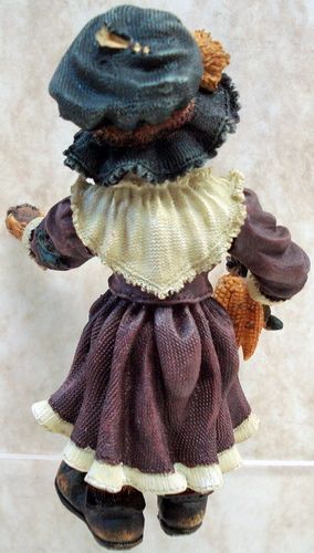 BOYDS BEARS Virginia Grizberg RESIN Pilgrim 3210  