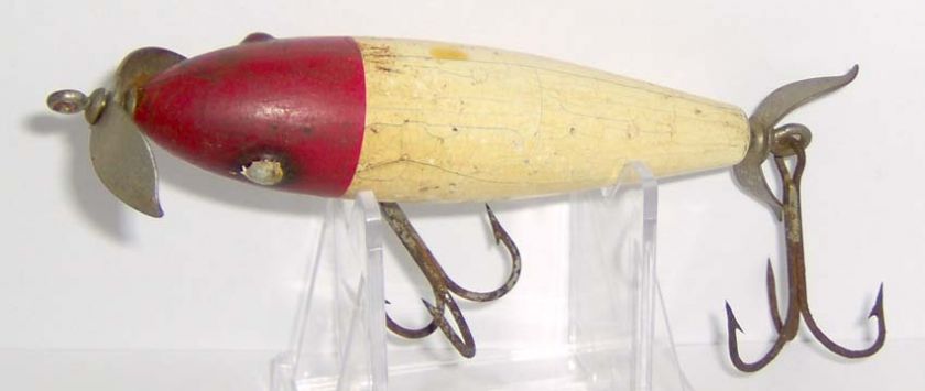 VINTAGE ANTIQUE PAW PAW SURFACE MINNOW WOOD LURE in R & W SERIES 3200 