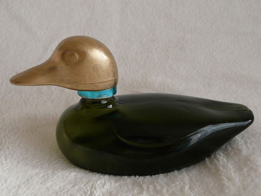 VINTAGE AVON GREEN GLASS COLOGNE DECANTER DUCK  