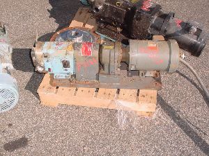 Waukesha stainless steel positive displacement pump model 15  
