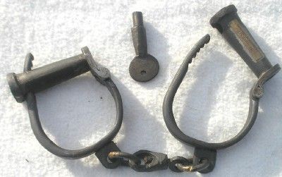 Cast Iron Alcatraz Prison Police Handcuffs With Key  