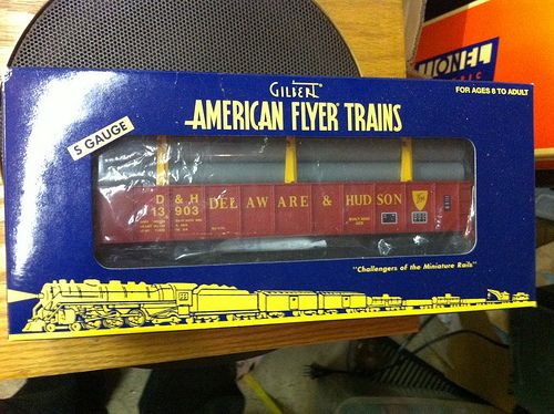 American Flyer Delaware & Hudson Gondola with Pipe Load 6 48541  