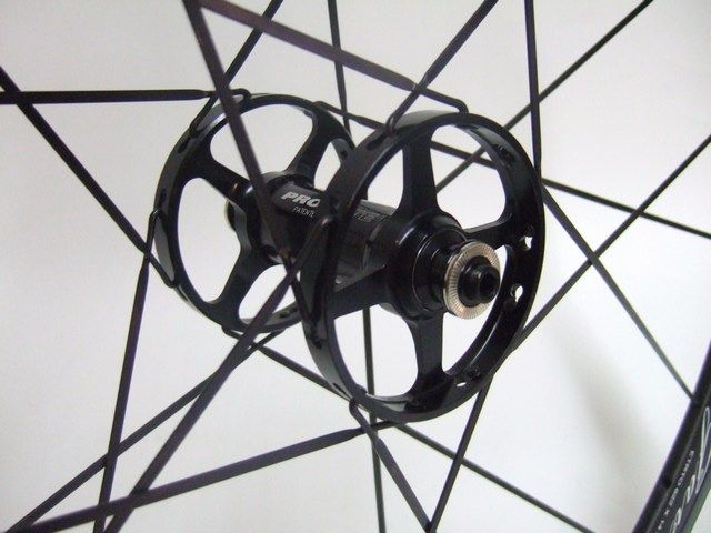 700C PRO LITE GAVIA CARBON CLINCHER WHEELSET SHIMANO  