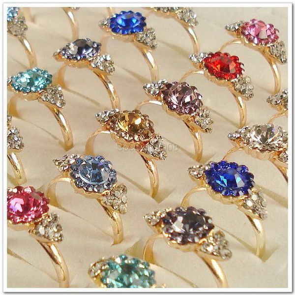 Wholesale Lots of 50PCS Gold Plated Rhinestone Crystal Rings 50A14 