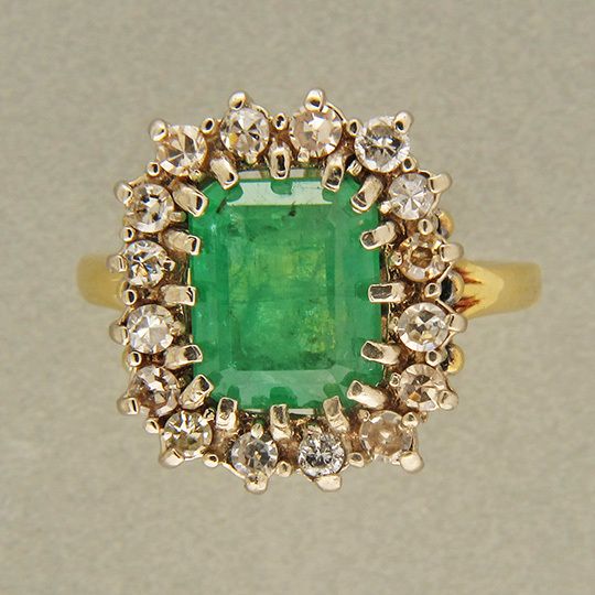   SOFT GREEN EMERALD 16 ROUND DIAMOND .50CT 18K 2 TONE GOLD RING  