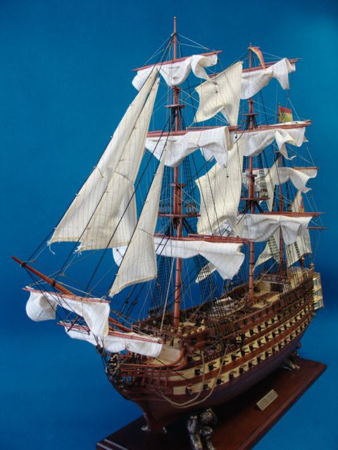 SANTISIMA TRINIDAD 38 Wooden Ship model Sail Boat NEW  