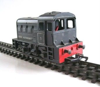 HORNBY R253 0 4 0 DIESEL DOCK SHUNTER, boxed  