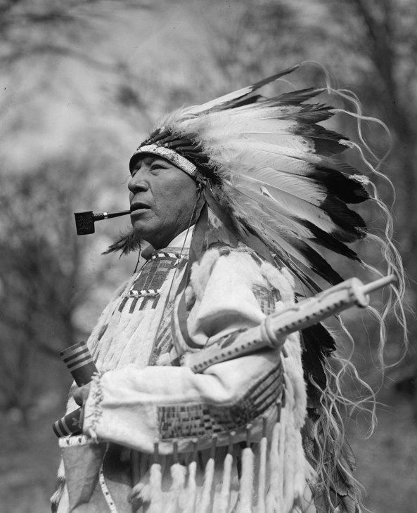 1925 photo Chief Whirlwind Soldier from Rosebud Re  