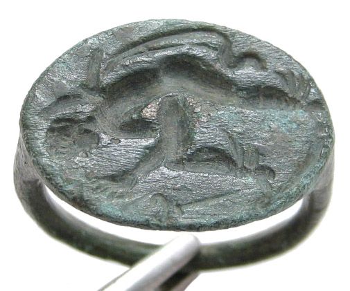 GREEK BRONZE SEAL RING WITH INTAGLIO HERMES  