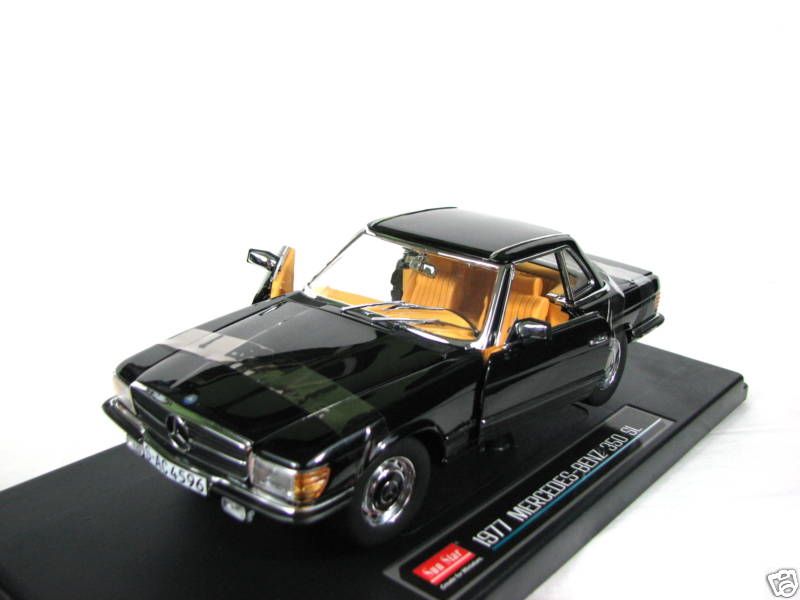 SunStar 1977 Mercedes Benz 350 SL 1/18  