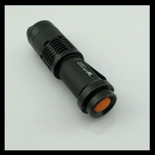 7W 300LM Mini CREE LED Flashlight Torch Adjustable Focus Zoom Light 