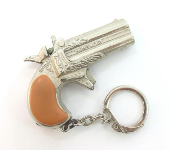 VINTAGE DERRINGER SMALL PISTOL TOY KEYCHAIN *  