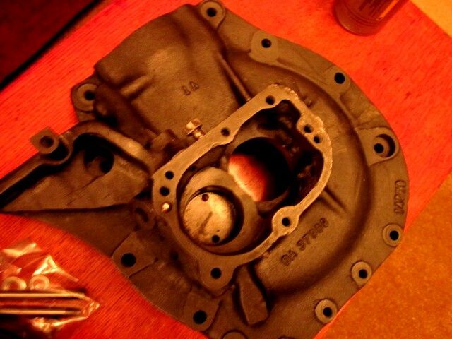 ORIGINAL 60 MANX NORTON,PETTY GEARBOX,HEAD,ENGINE CASES,NEW BOLTS 