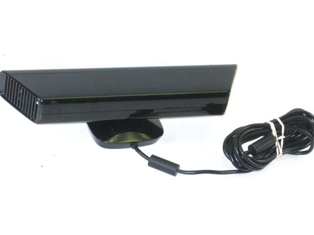 MICROSOFT XBOX 360 KINECT  