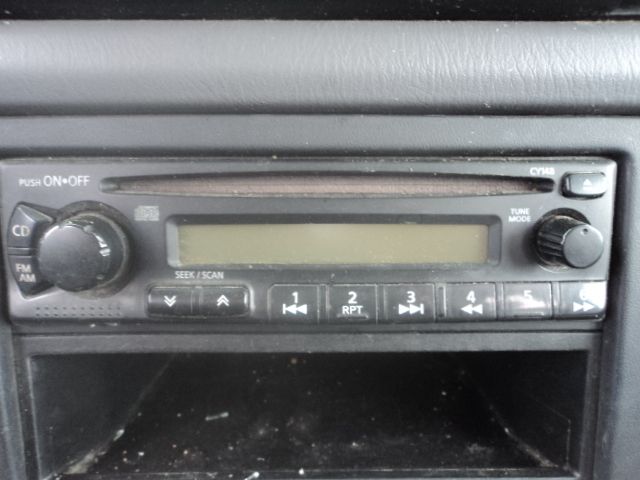   XTERRA OEM Stereo/Radio Equipment Receiver AM FM OEM Stereo CD  