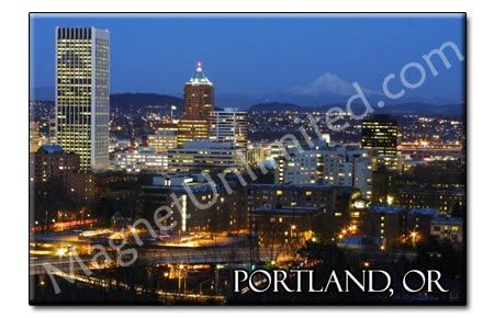 Skyline Downtown Portland   Oregon Souvenir Magnet #1  