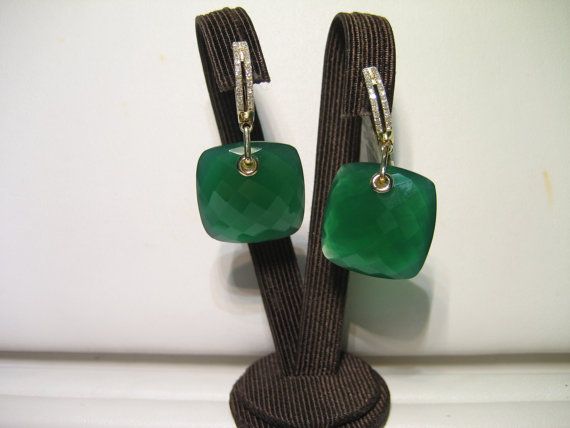   85CT GREEN AGATE AND DIAMOND ANTIQUE VINTAGE EARRINGS HANGING DIAMOND